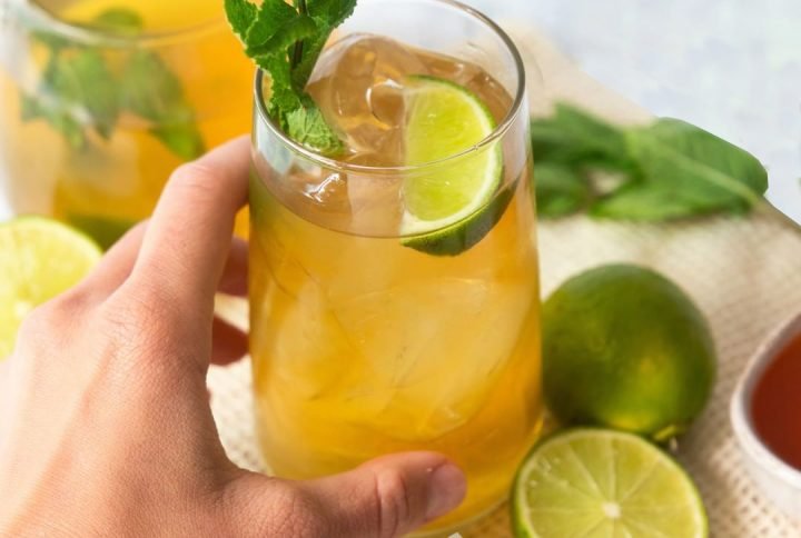 Dark ‘N’ Stormy Tea Mocktail